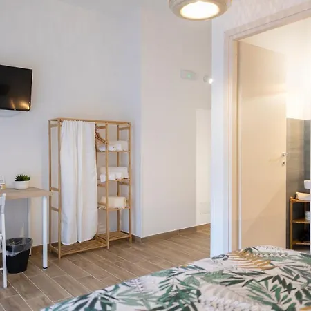 巴热内特住宿加早餐旅馆 4*