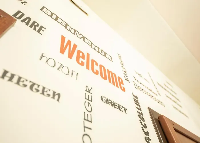 巴热内特住宿加早餐旅馆 住宿加早餐酒店 切法卢